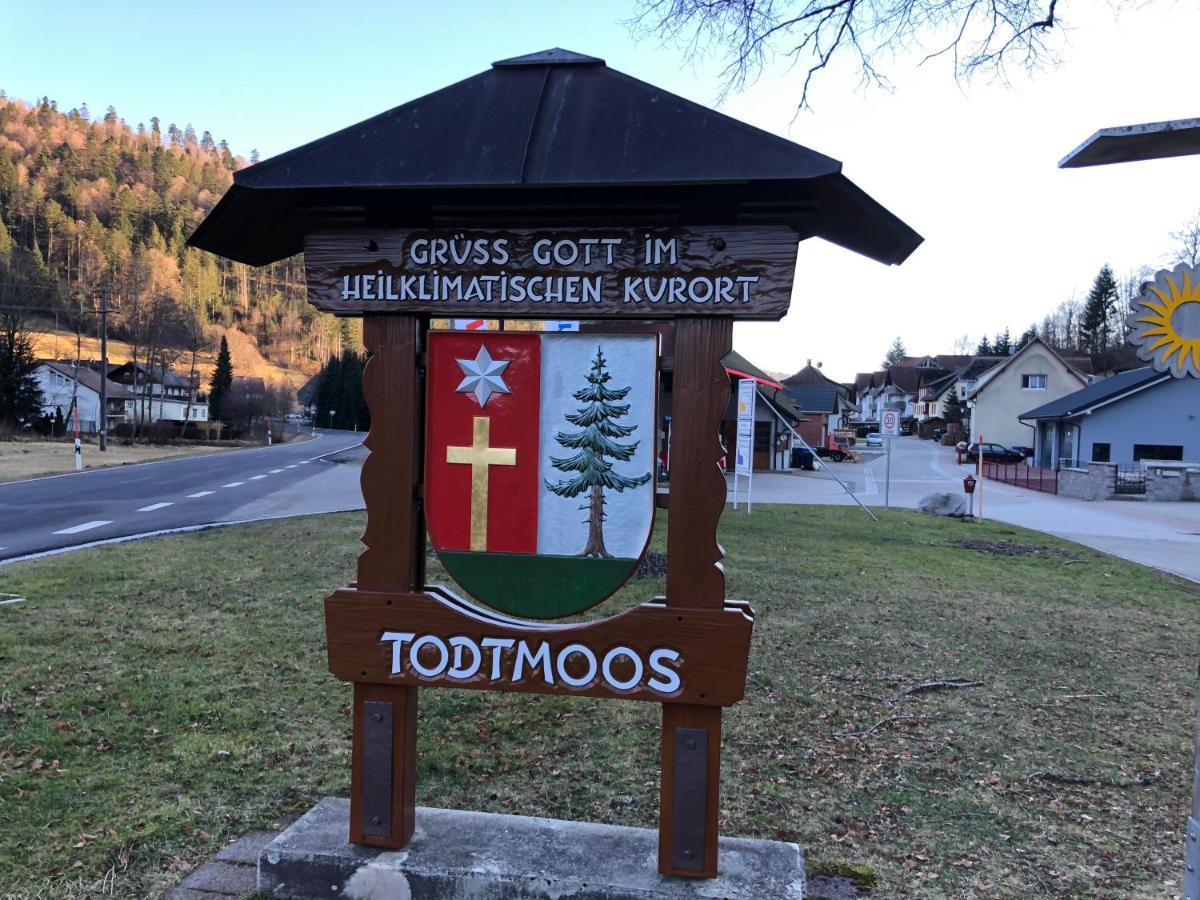 Boutique Hotel And Apartments Pension Sternen Todtmoos Exterior photo